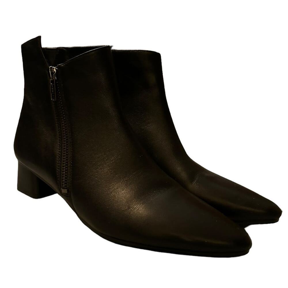 Vaneli Liking Boots Women's Size 8.5 Black Nappa Leather Padded Insole Zipper